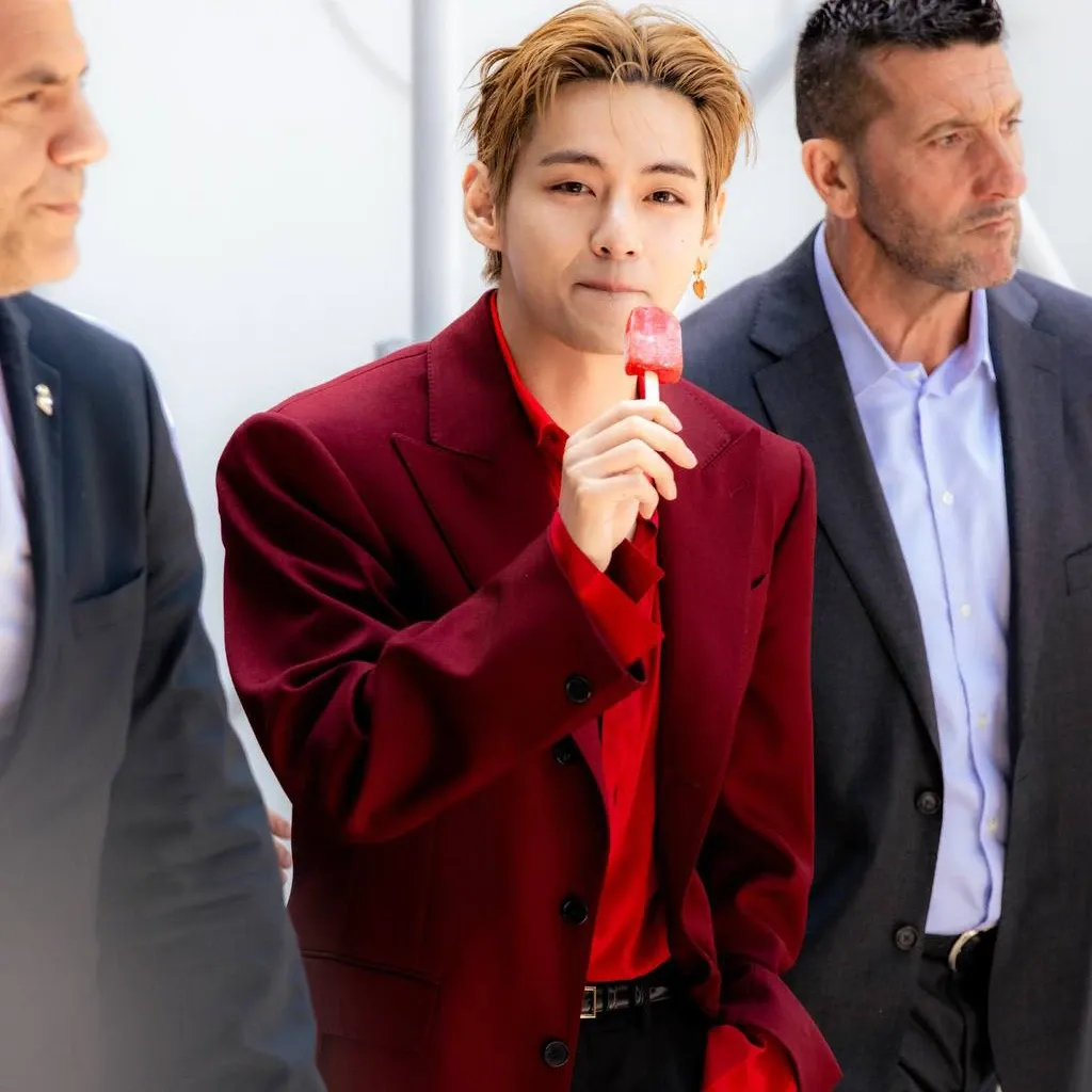 Latest photo of Kim Taehyung (V)