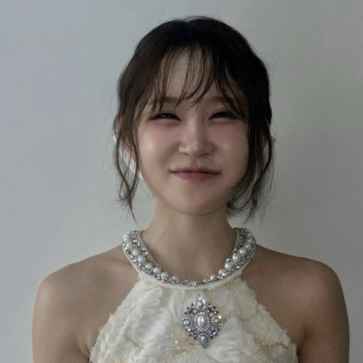 김다현 최근 활동샷