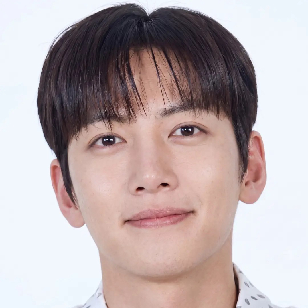 Recent activity shot of Ji Changwook
