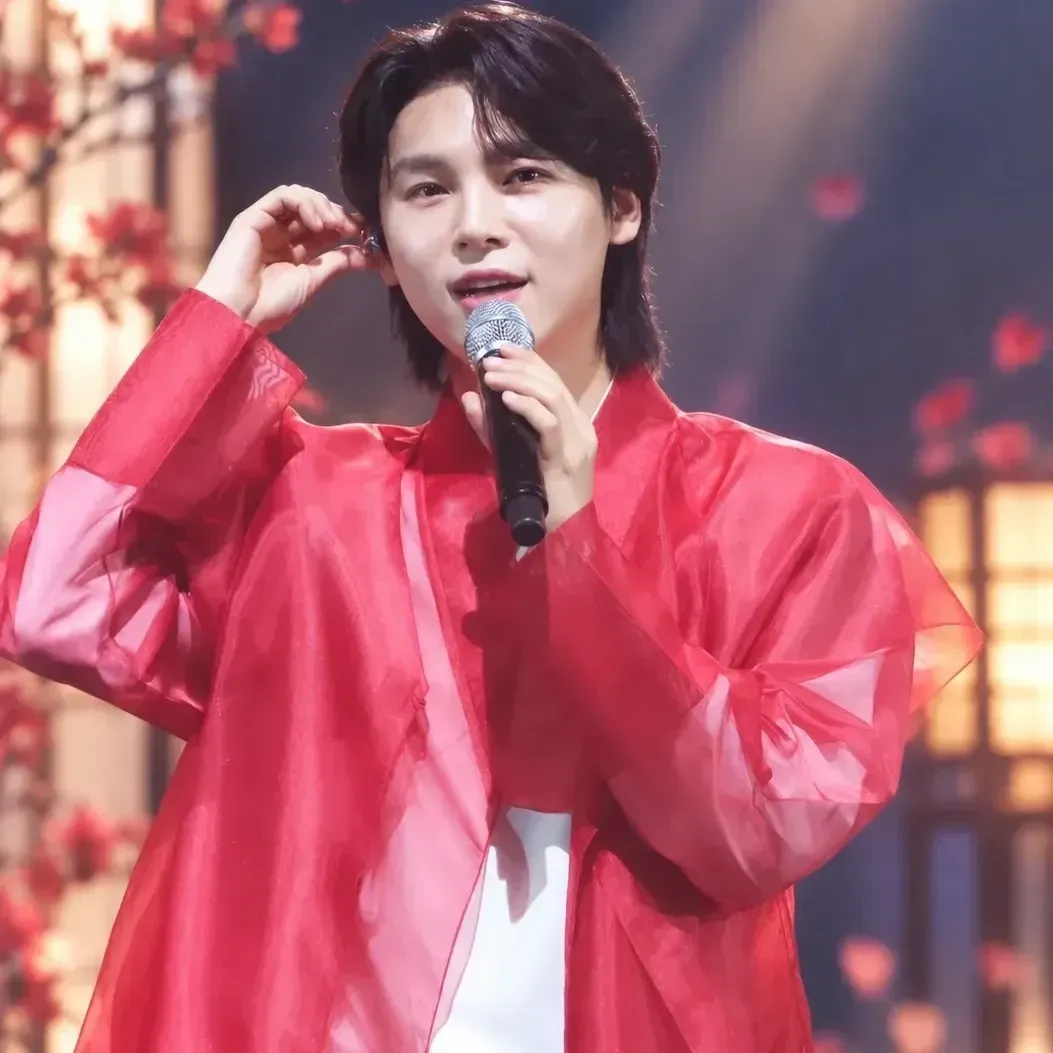 Behind-the-scenes cut of Kim Junsu (1991)