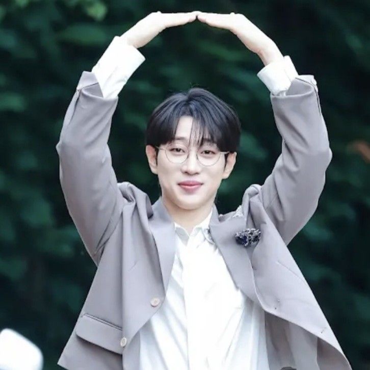 Latest photo of An Sunghoon