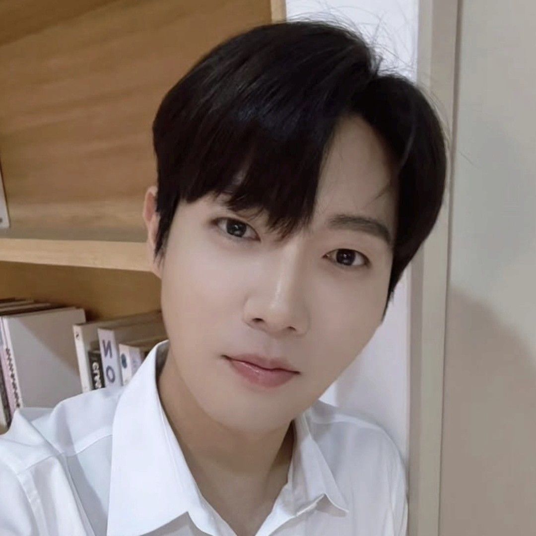 Behind-the-scenes cut of Son Taejin