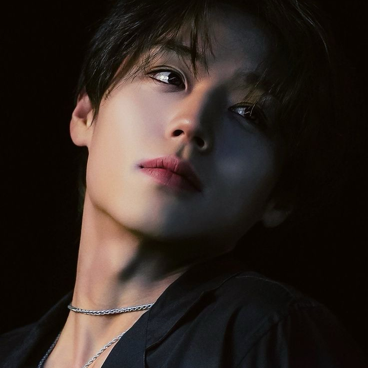 Latest photo of Park Jihoon