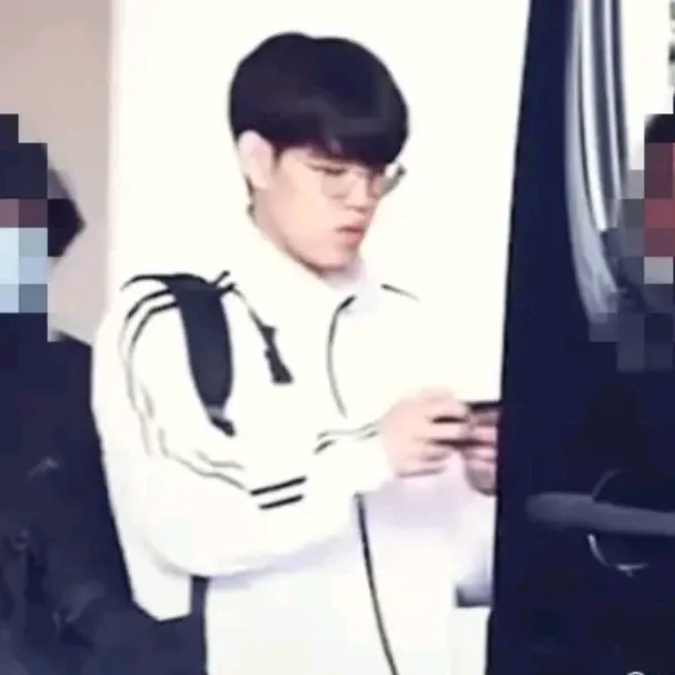 Behind-the-scenes cut of Oner