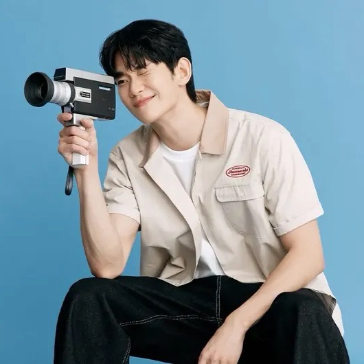 A moment captured by a fan of Kim Soohyun