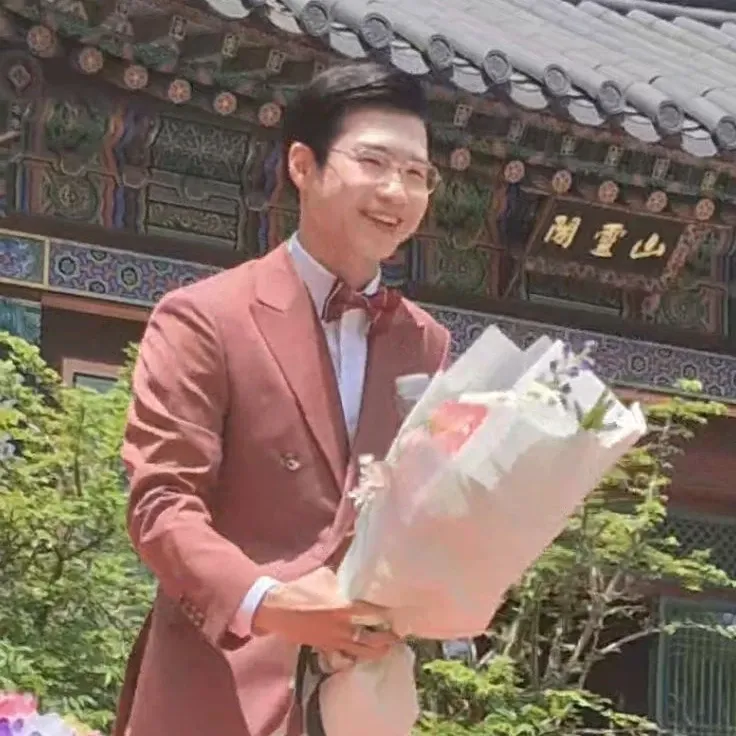 조명섭의 최신 사진