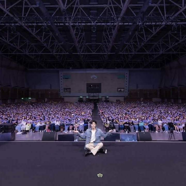 김선호 최근 활동샷