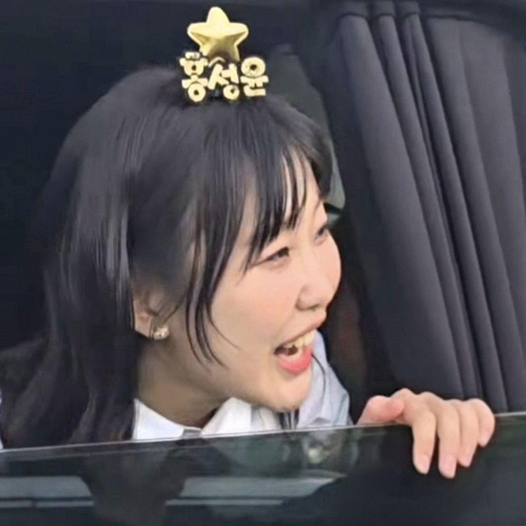 A moment captured by a fan of Hong Seongyun