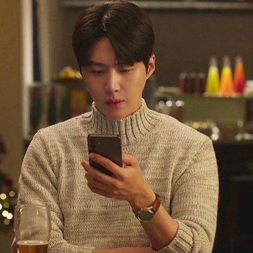 Foto terbaru dari Kim Seonho