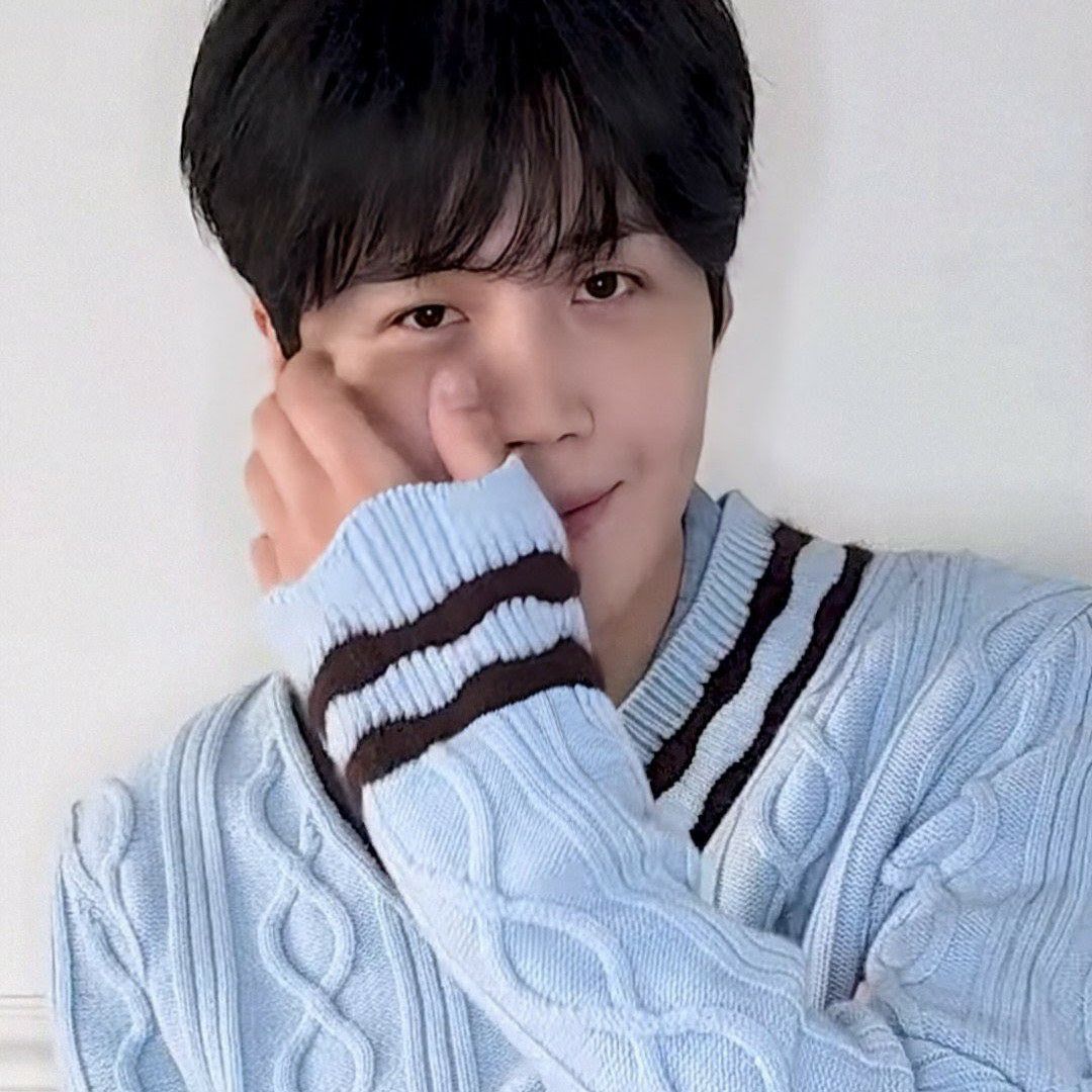 Latest photo of Kim Seonho