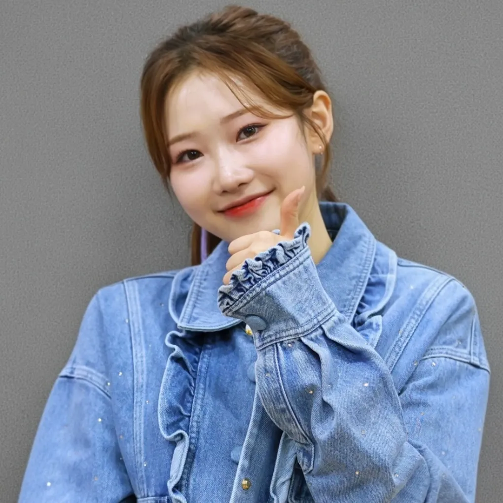 Recent activity shot of Jung Seojoo