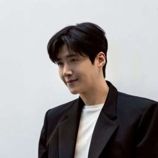 김선호 최근 활동샷