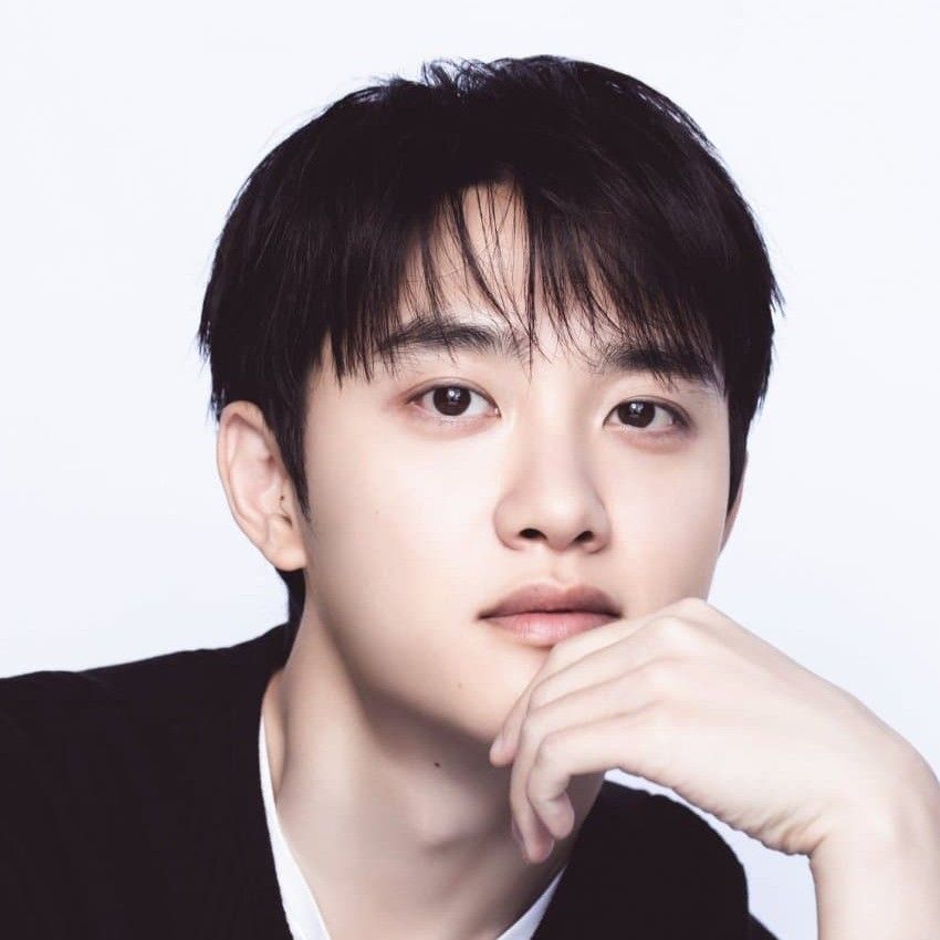 Cuplikan di balik layar dari Doh Kyungsoo (D.O.)