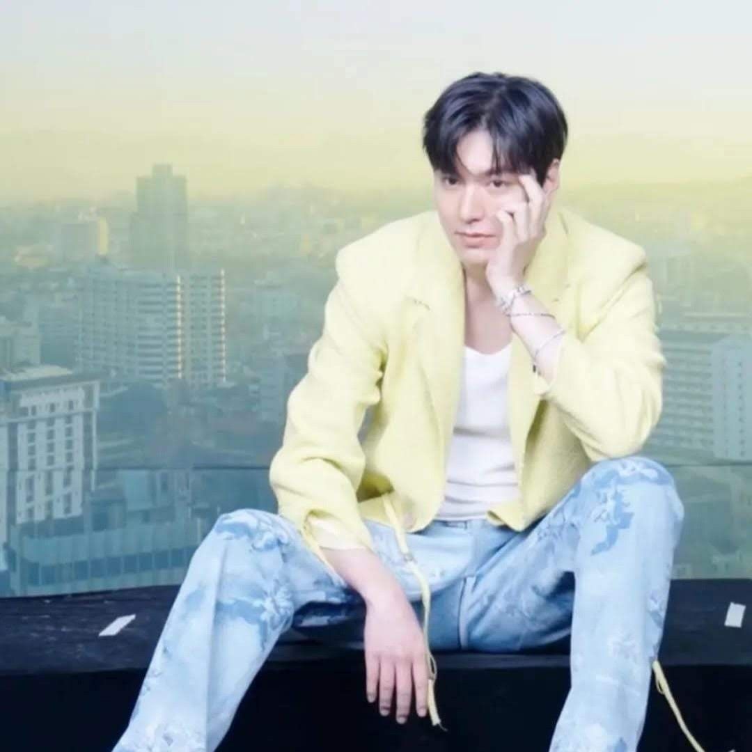 Behind-the-scenes cut of Lee Minho