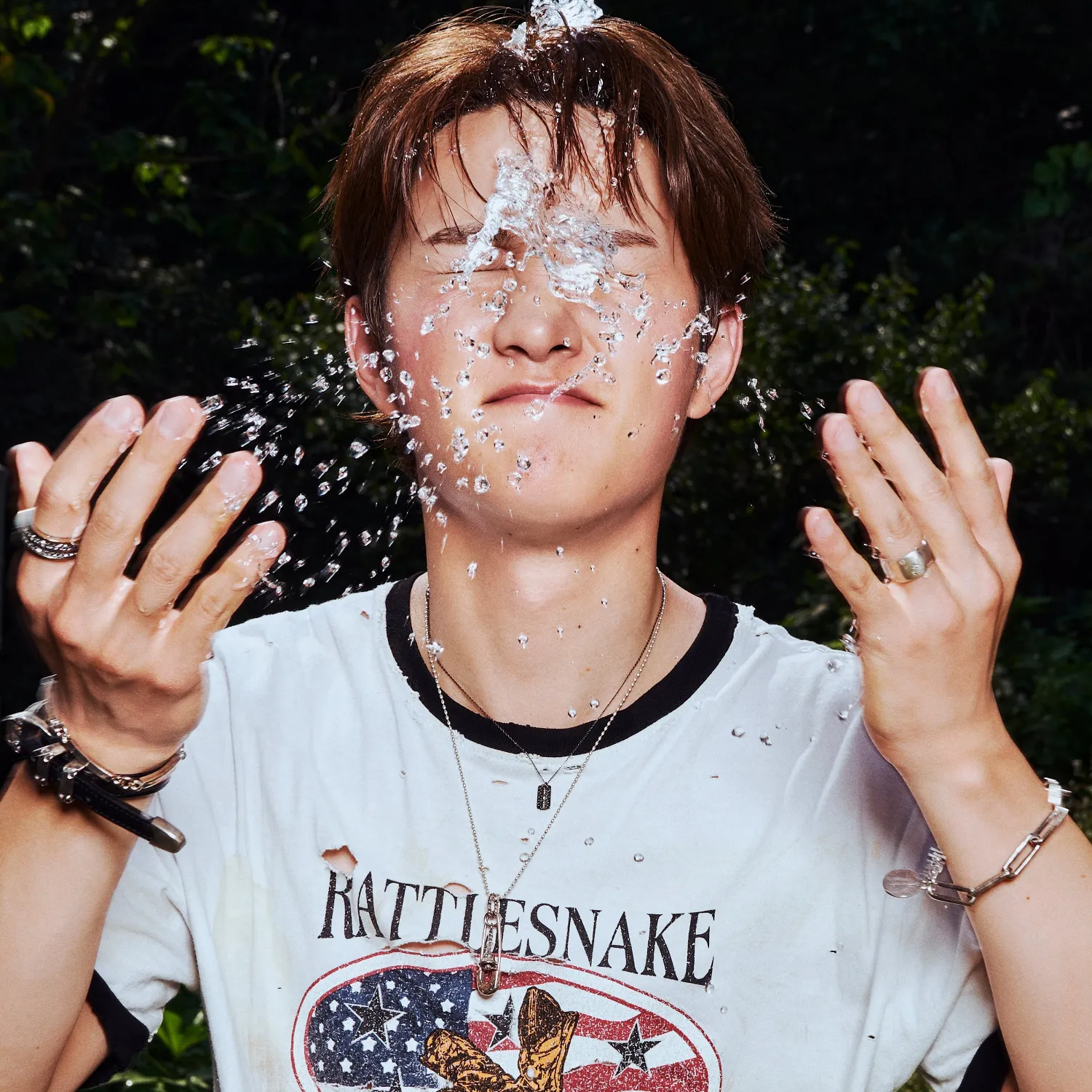 Cuplikan di balik layar dari Doh Kyungsoo (D.O.)