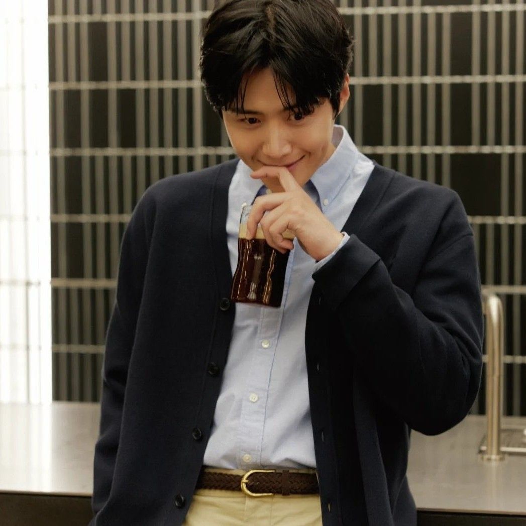 金宣虎的最新照片