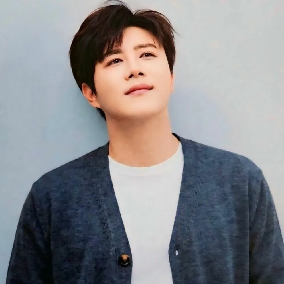 Behind-the-scenes cut of Jin Haesung