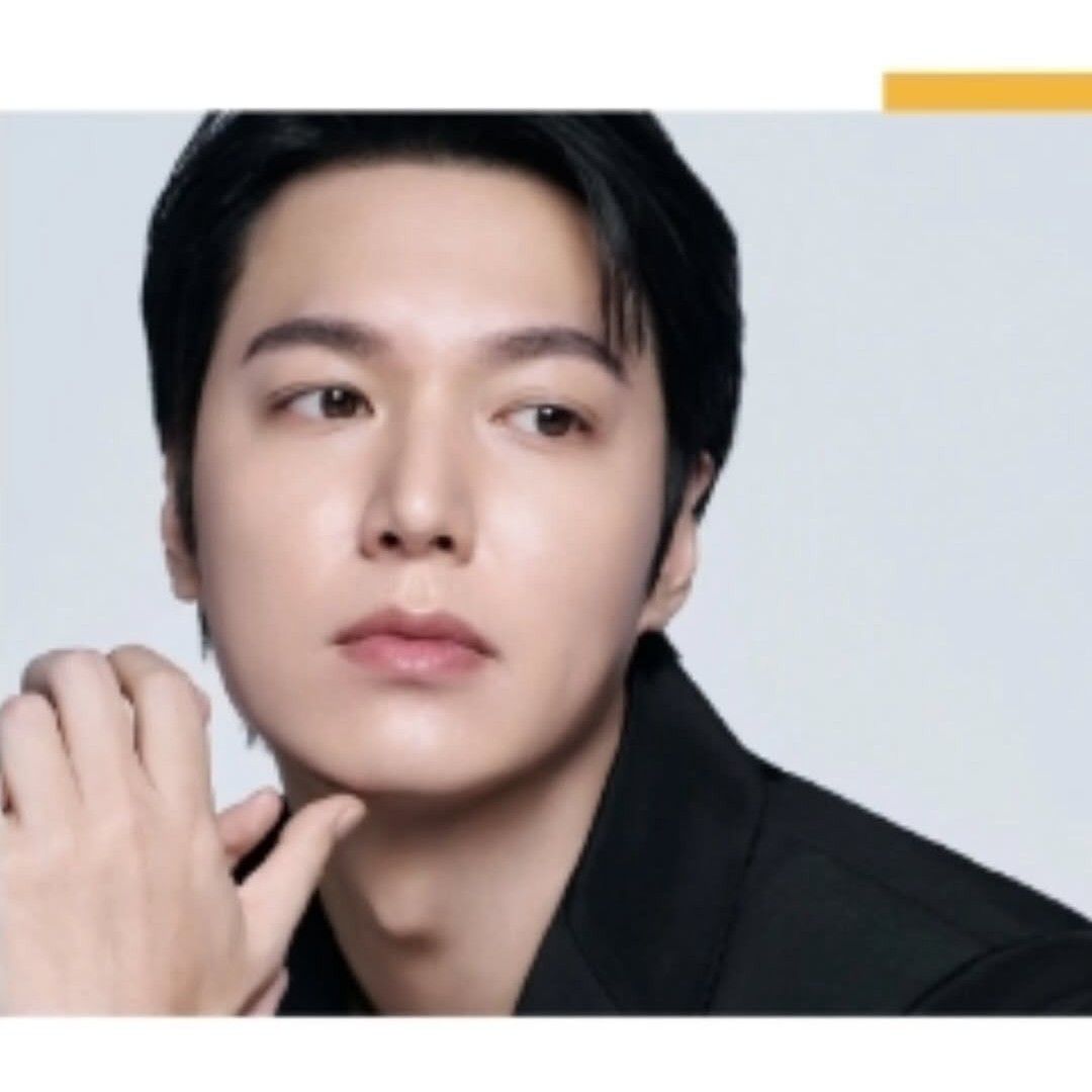 粉絲拍下的李敏鎬瞬間