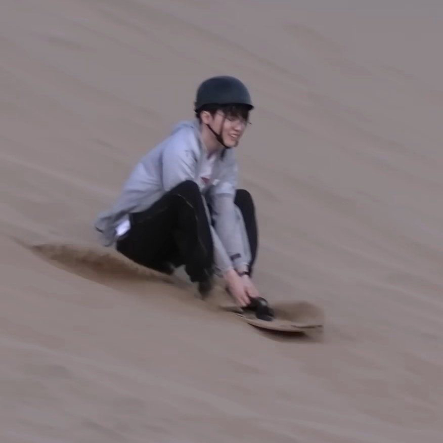 Latest photo of Faker