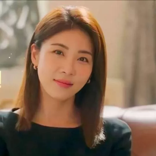Latest photo of Ha Jiwon