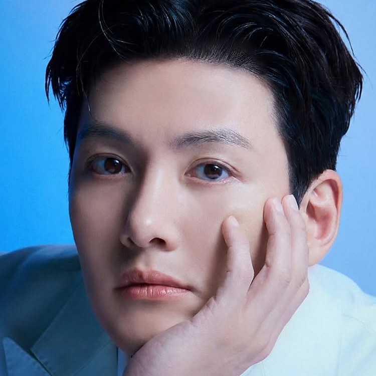 Behind-the-scenes cut of Ji Changwook