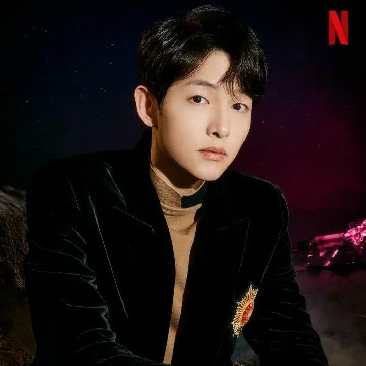 Latest photo of Song Joongki