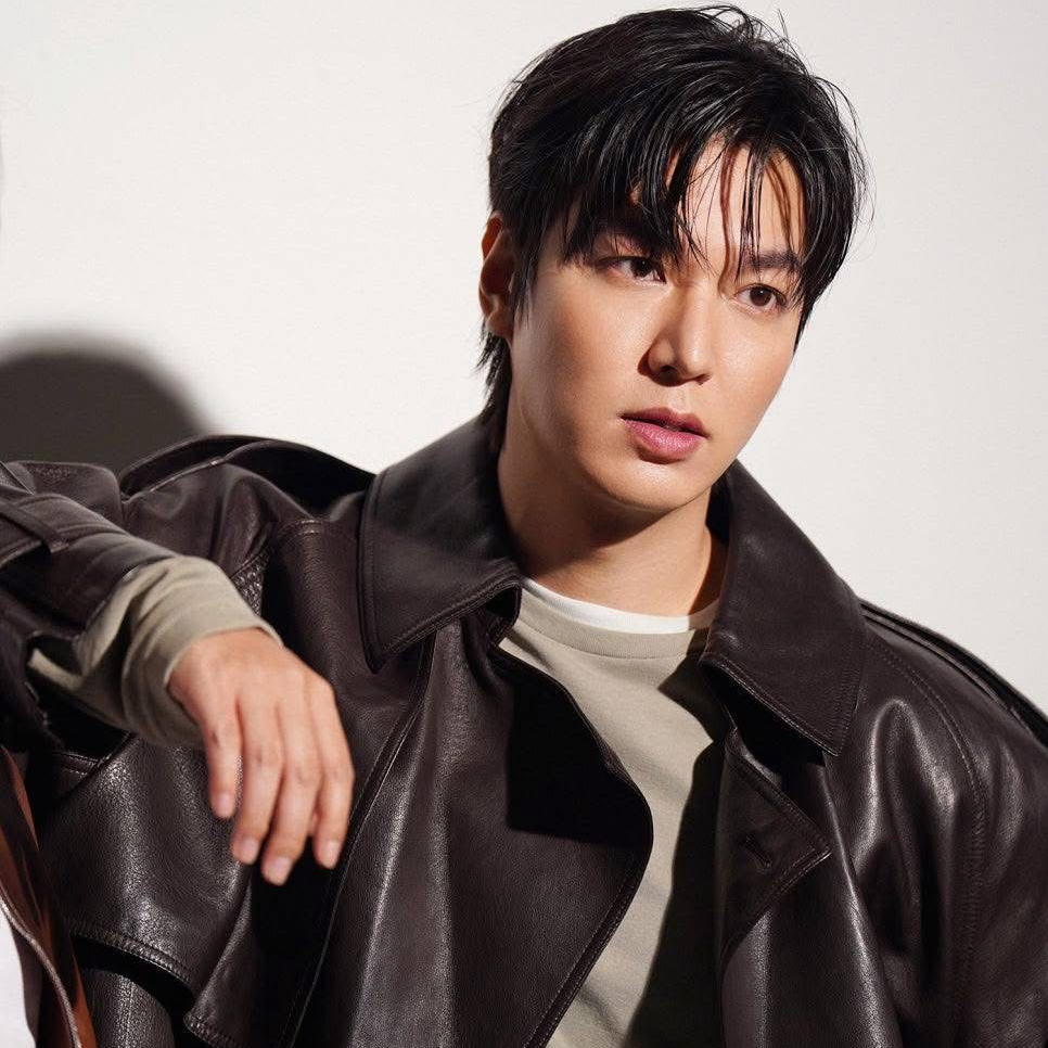 粉絲拍下的李敏鎬瞬間