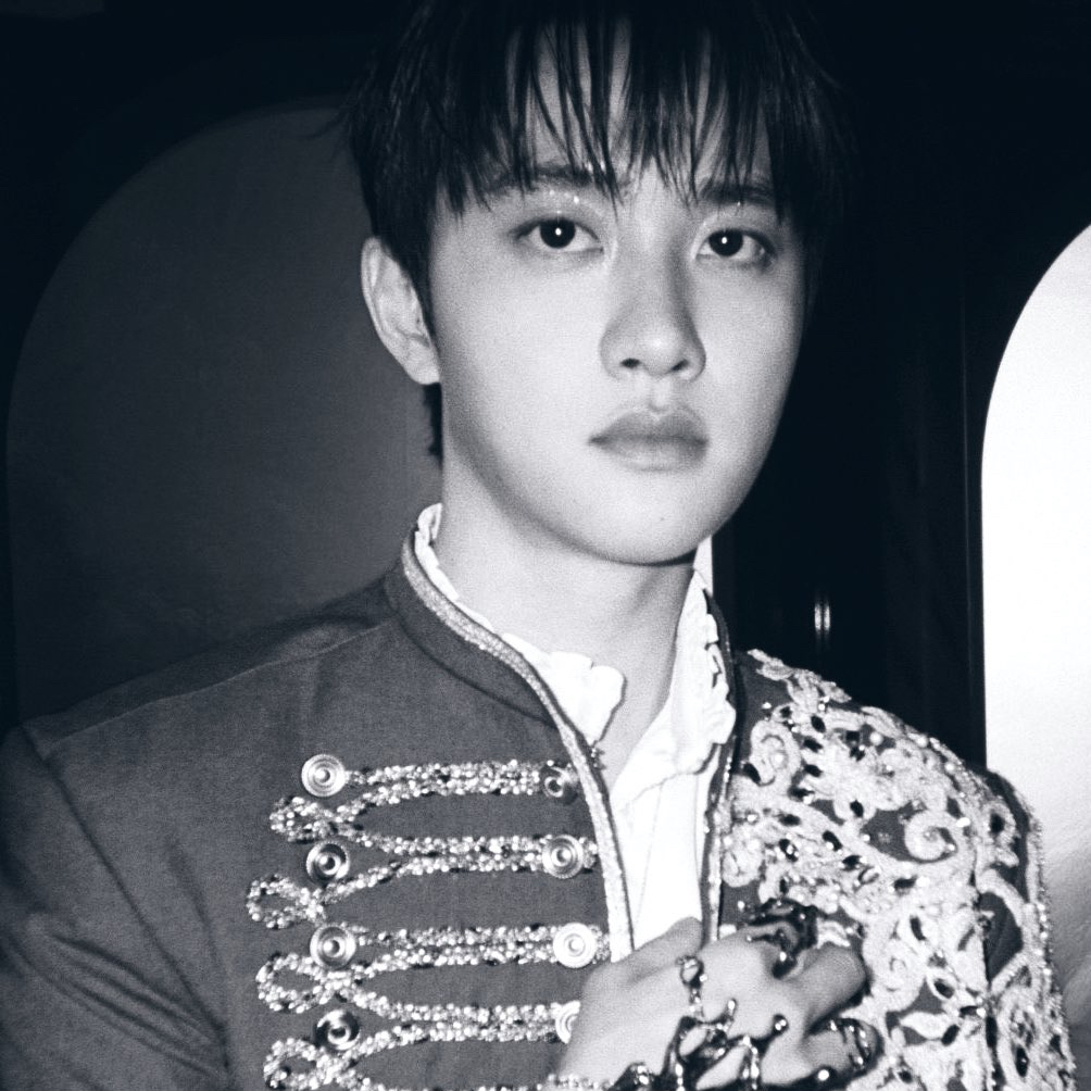 粉丝拍下的都暻秀 (D.O.)瞬间