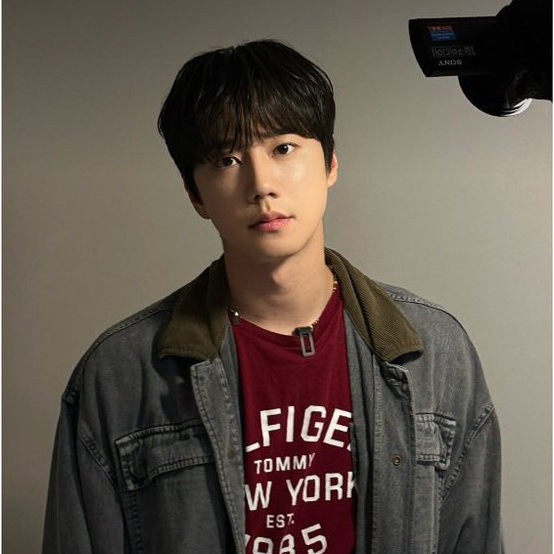 Latest photo of Lee Junyoung