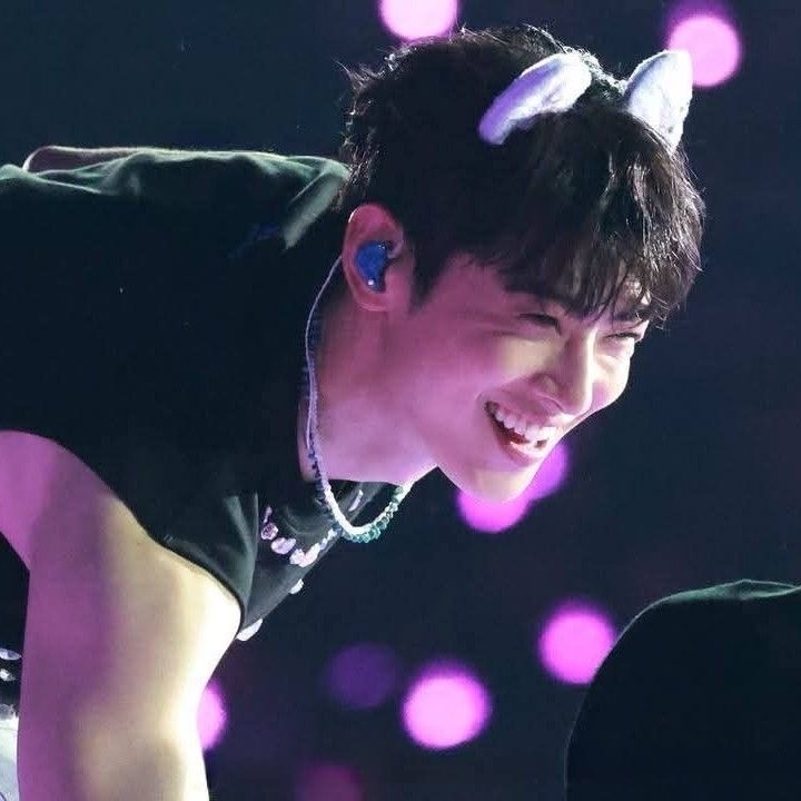 Latest photo of Cha Eunwoo