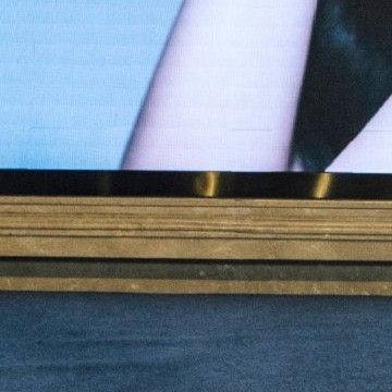 Behind-the-scenes cut of Bona