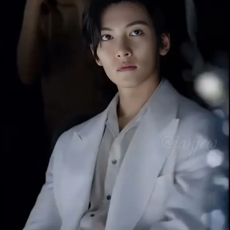 A moment captured by a fan of Ji Changwook