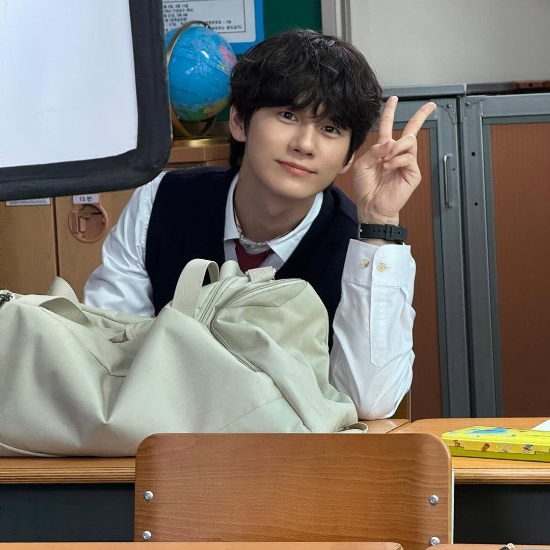 邕圣祐的最新照片