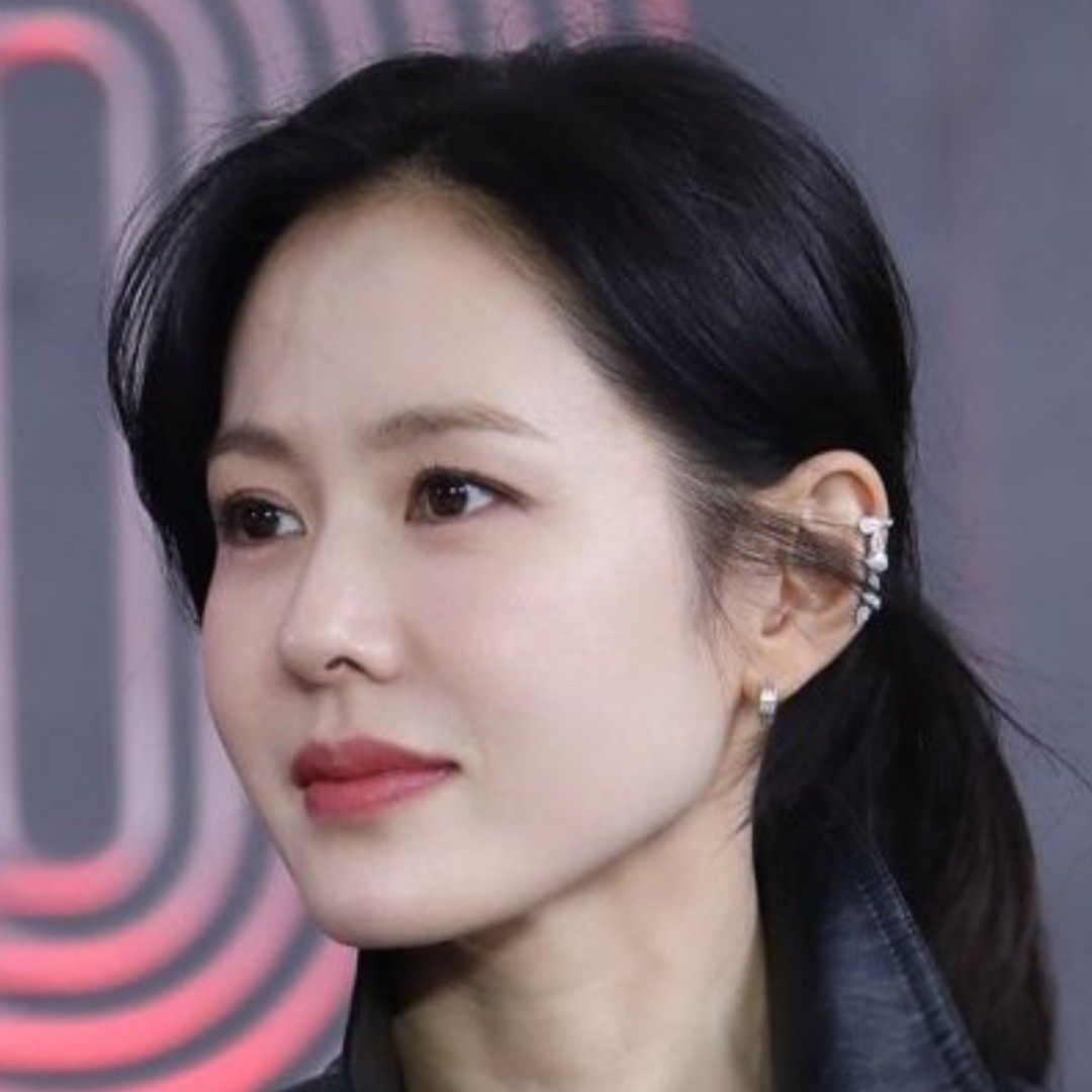 손예진의 최신 사진