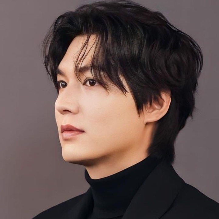 粉丝拍下的李敏镐瞬间