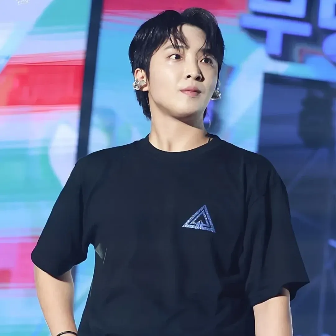 Latest photo of Hwang Yunsung
