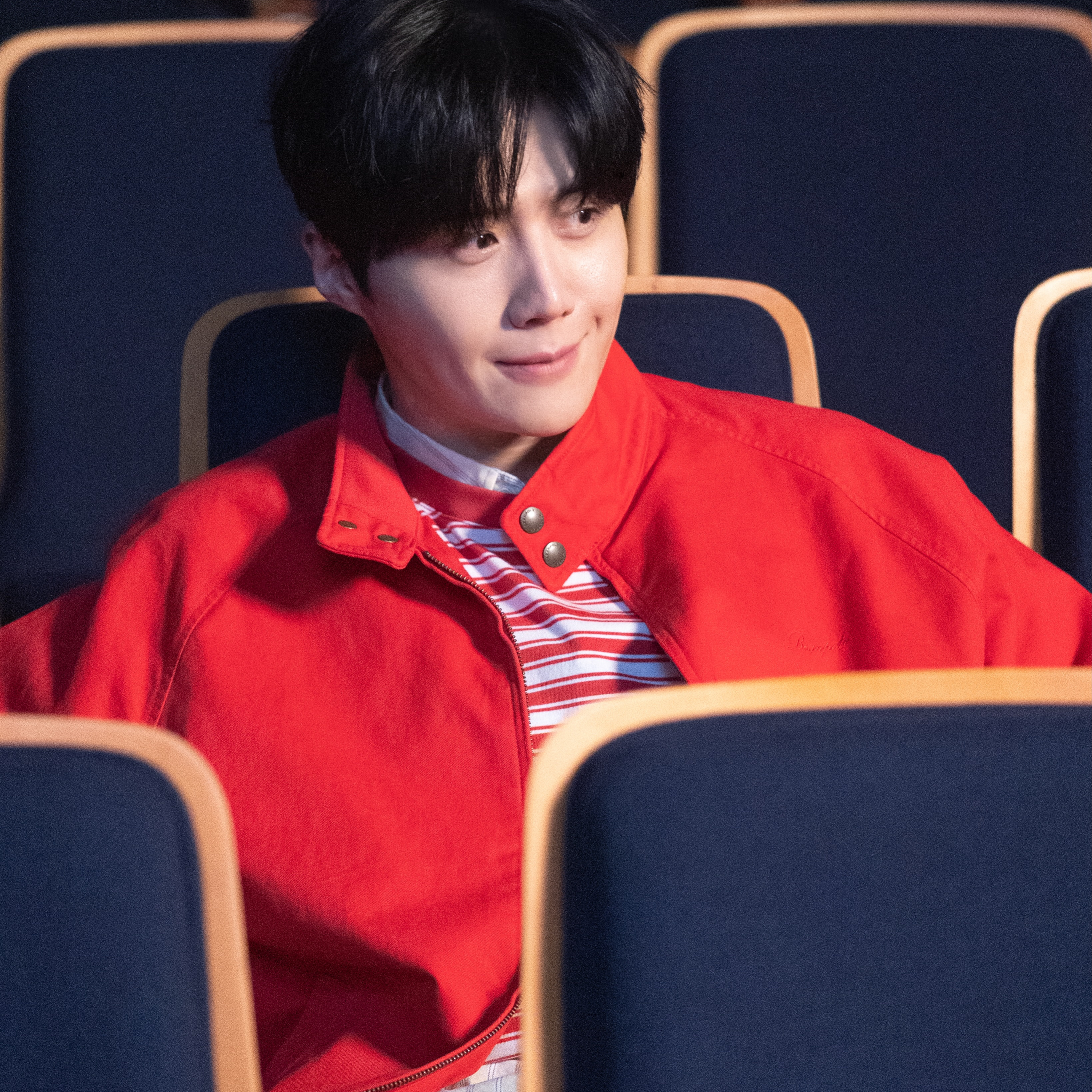 Cuplikan di balik layar dari Kim Seonho