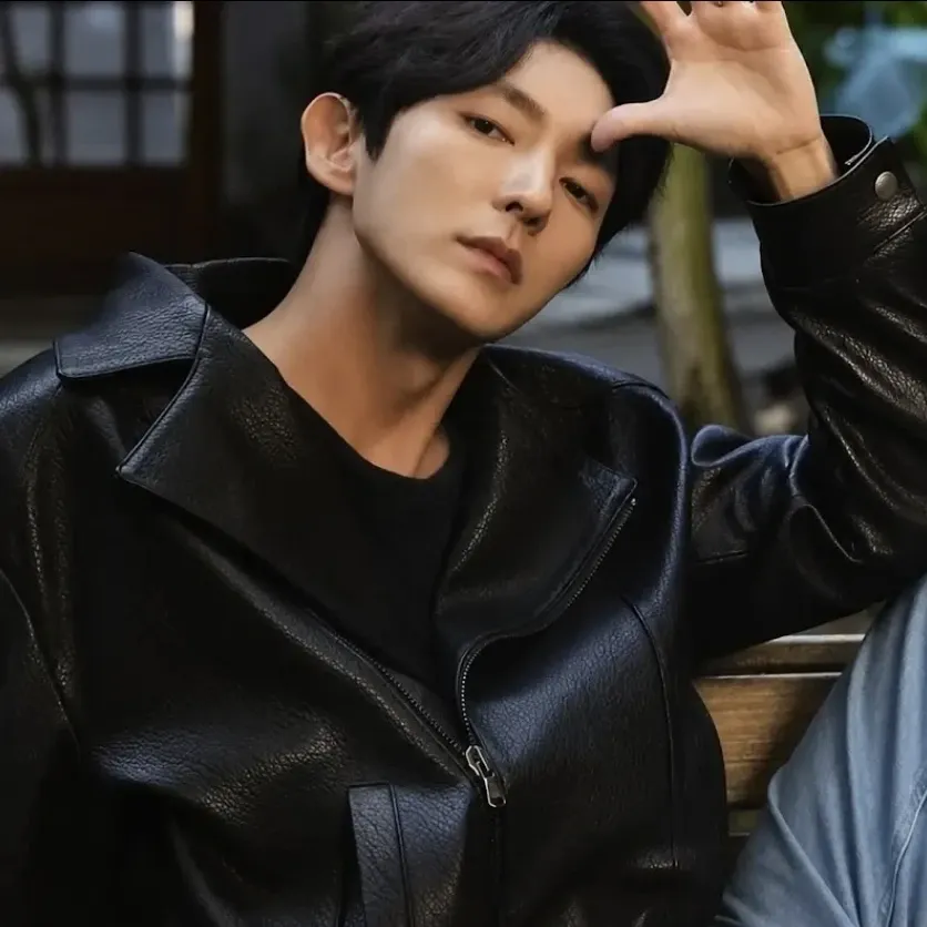 이준기 최근 활동샷