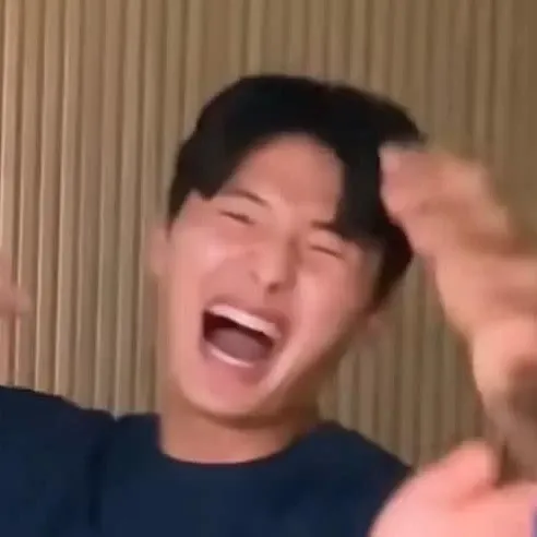 Latest photo of Yoon Donghee