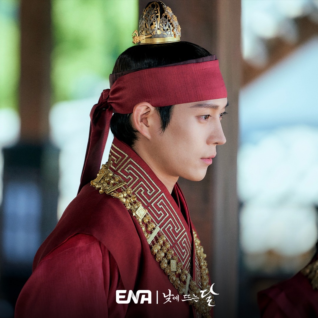 A moment captured by a fan of Kim Youngdae