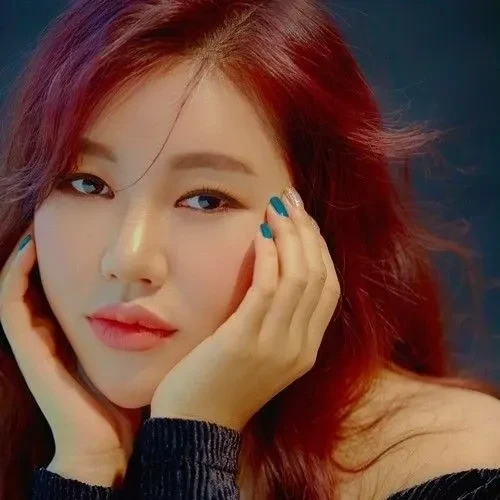 Today’s standout profile photo of Song Gain on Choeaedol Celeb