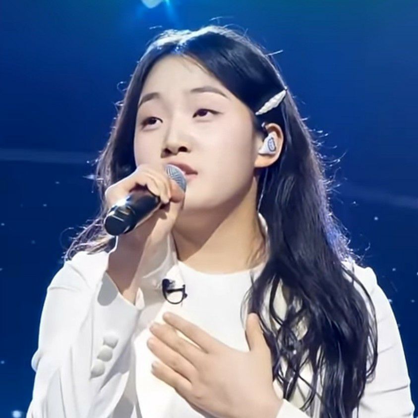 Foto terbaru dari Kim Taeyeon