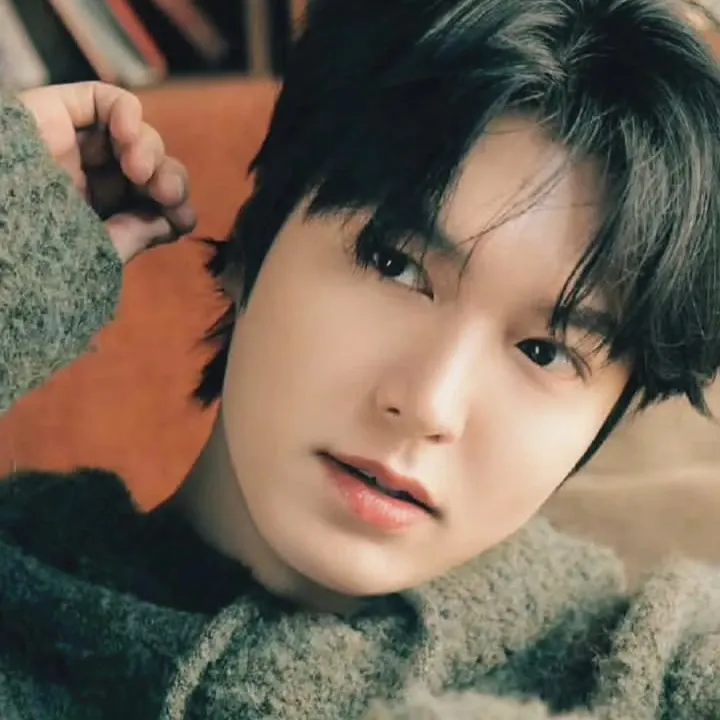 Behind-the-scenes cut of Lee Minho