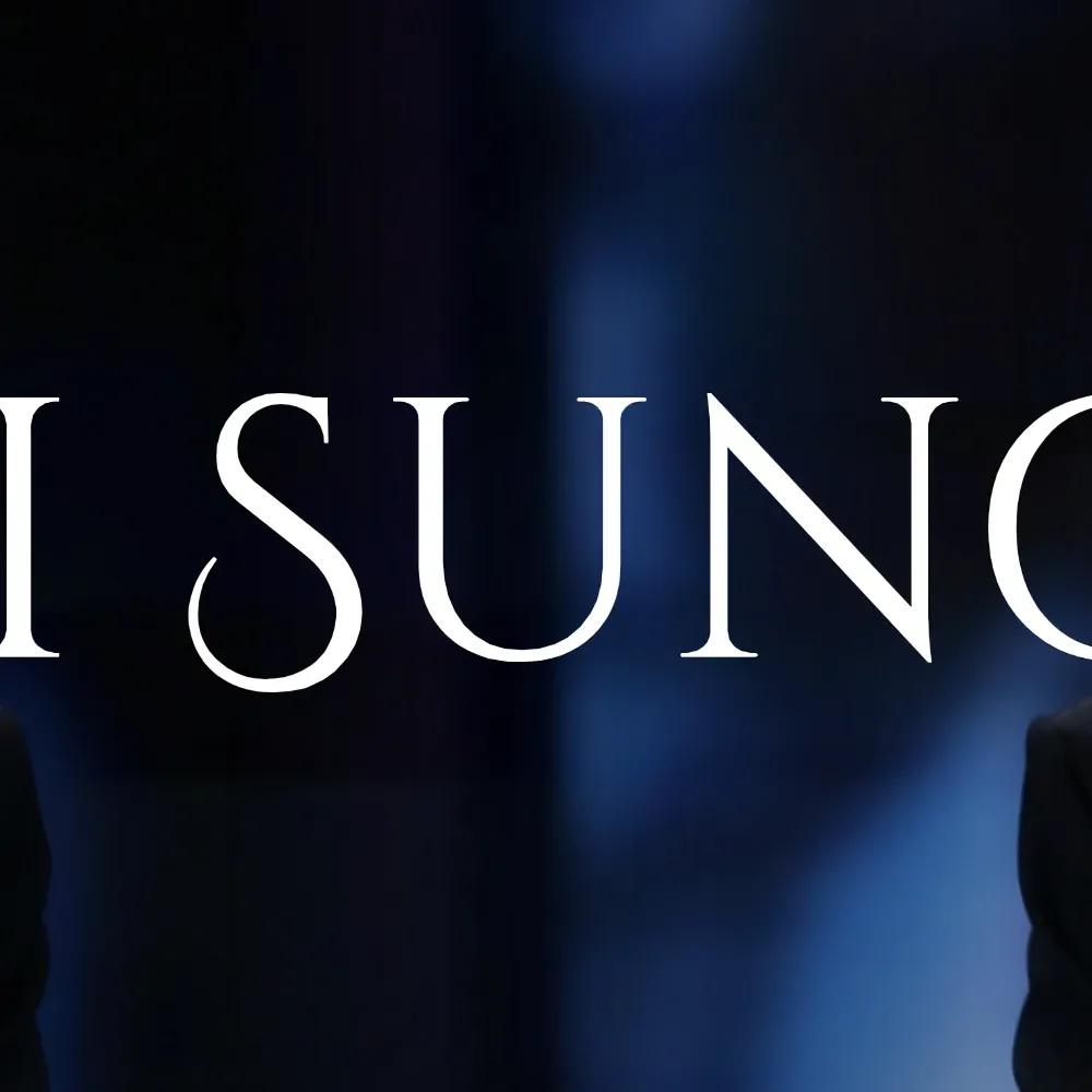 Behind-the-scenes cut of Ji Sung