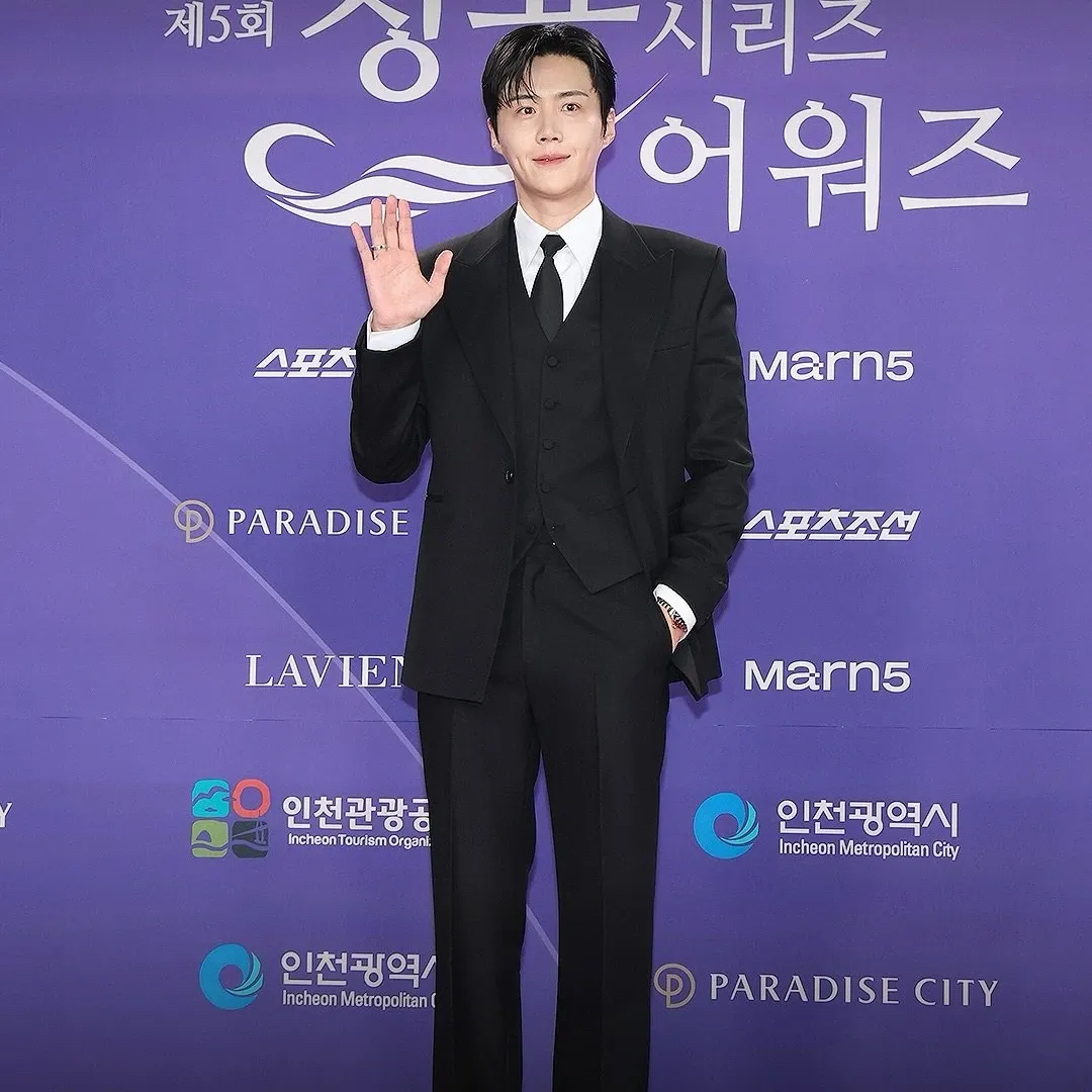 Recent activity shot of Kim Seonho