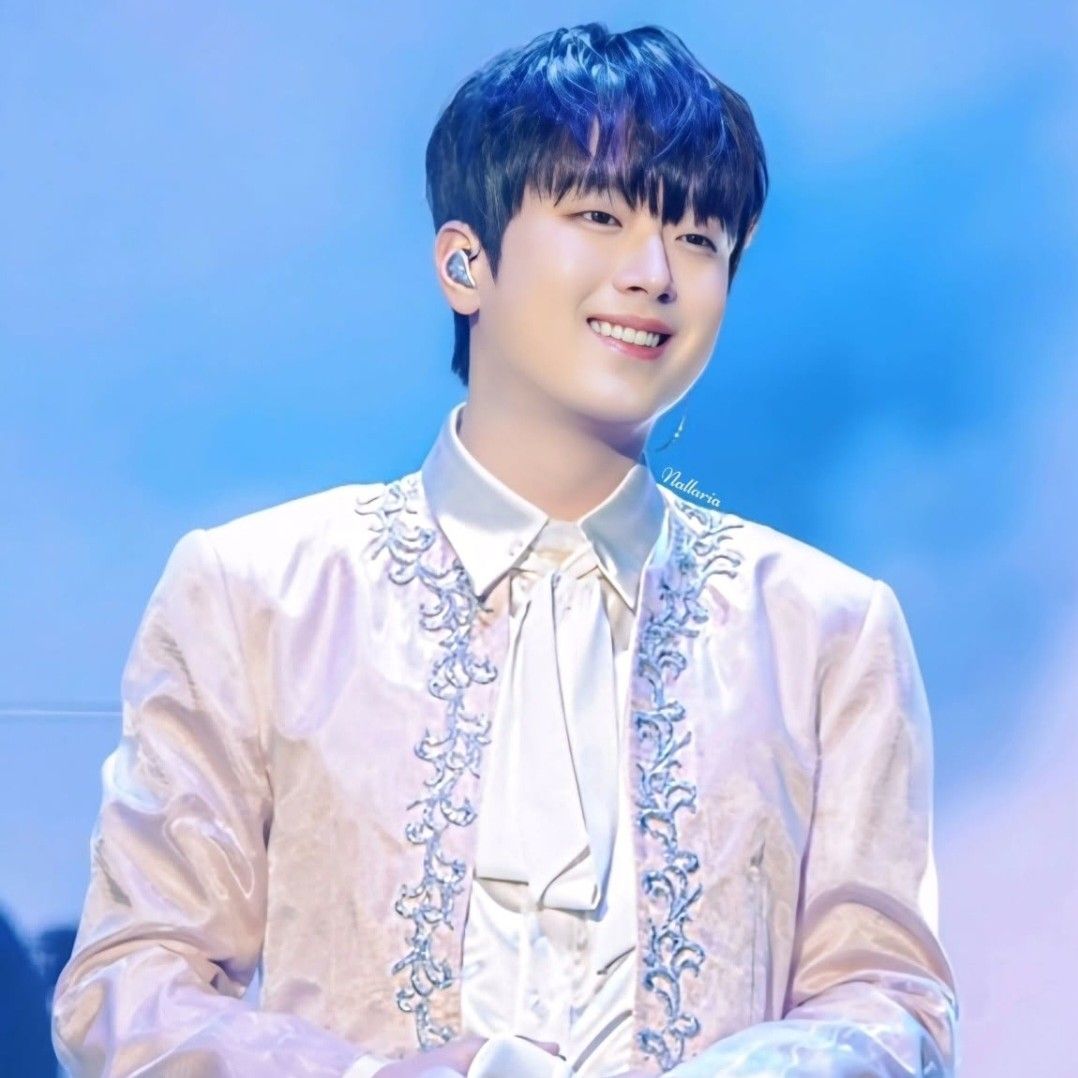 Cuplikan di balik layar dari Lee Chanwon