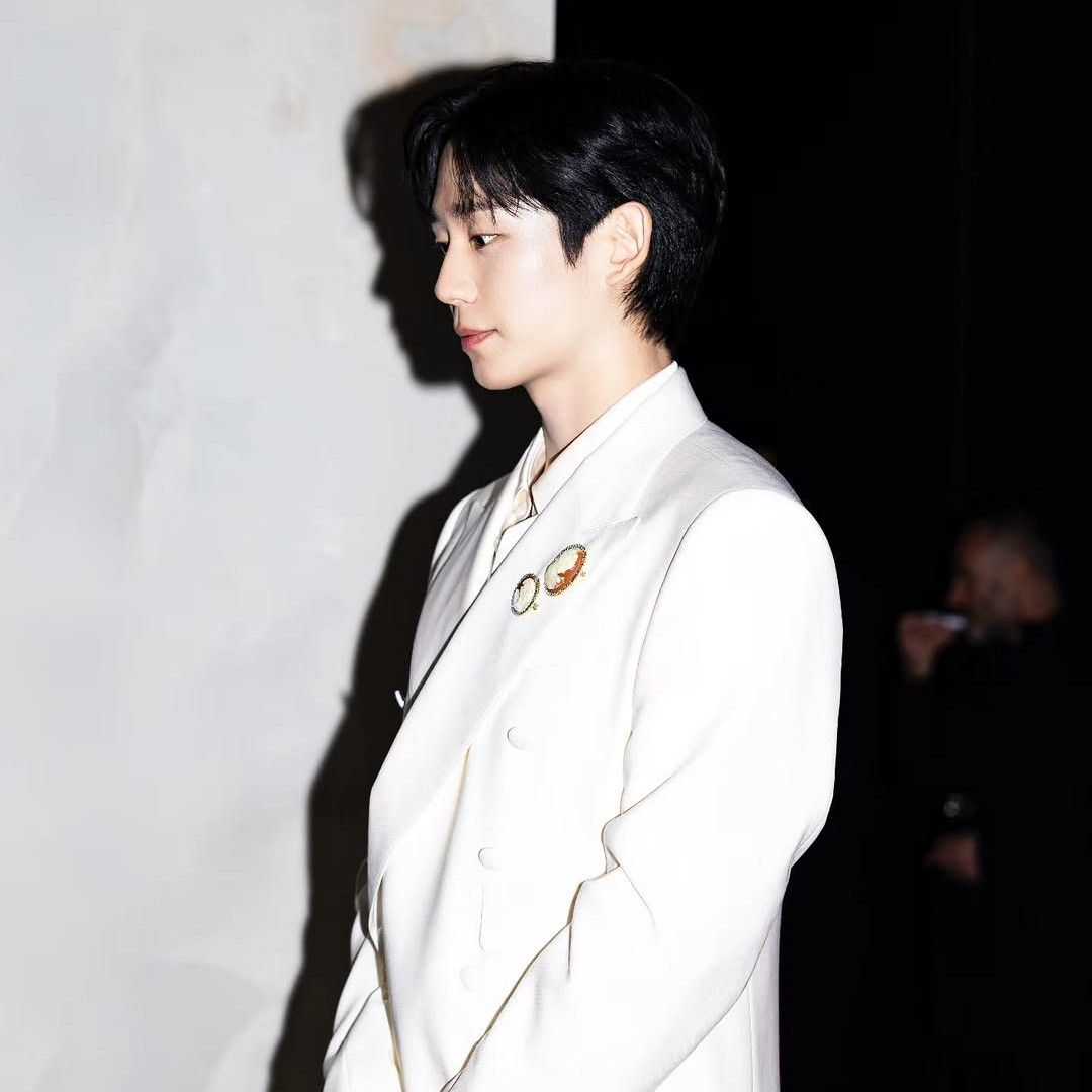 Latest photo of Jung Haein