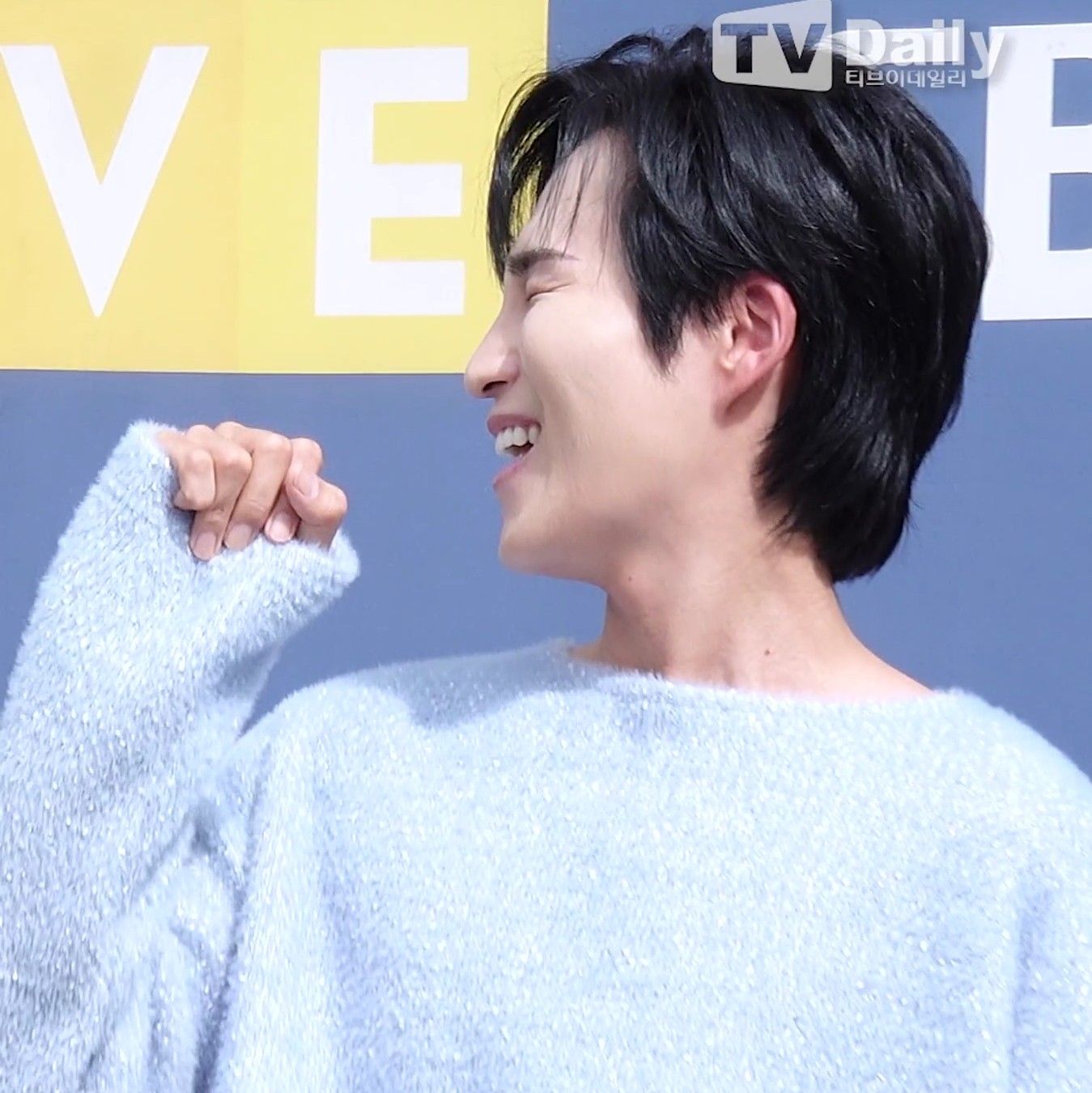 粉絲拍下的金熙栽瞬間