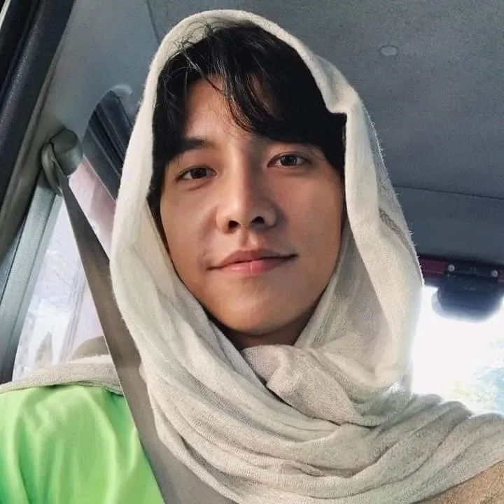 Cuplikan di balik layar dari Lee Seunggi