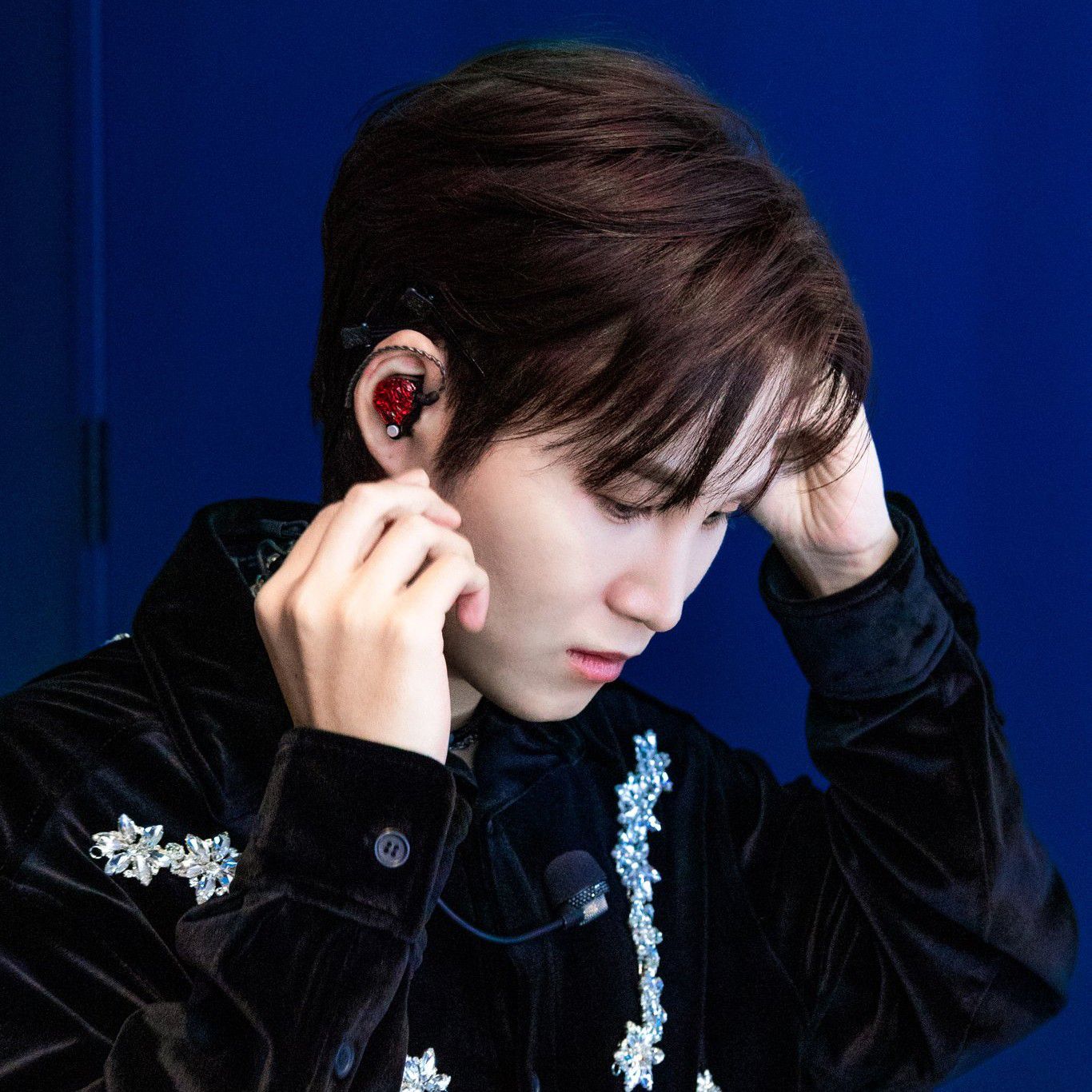 Behind-the-scenes cut of Kim Heejae